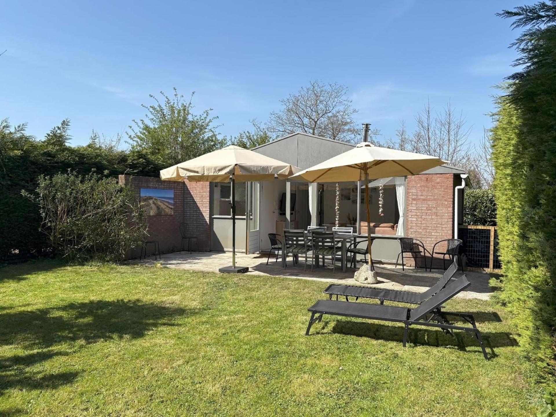 Gemuetliches, Helles Ferienhaus Mit Privatem Garten In Gepflegtem Ferienpark Warmenhuizen Eksteriør bilde