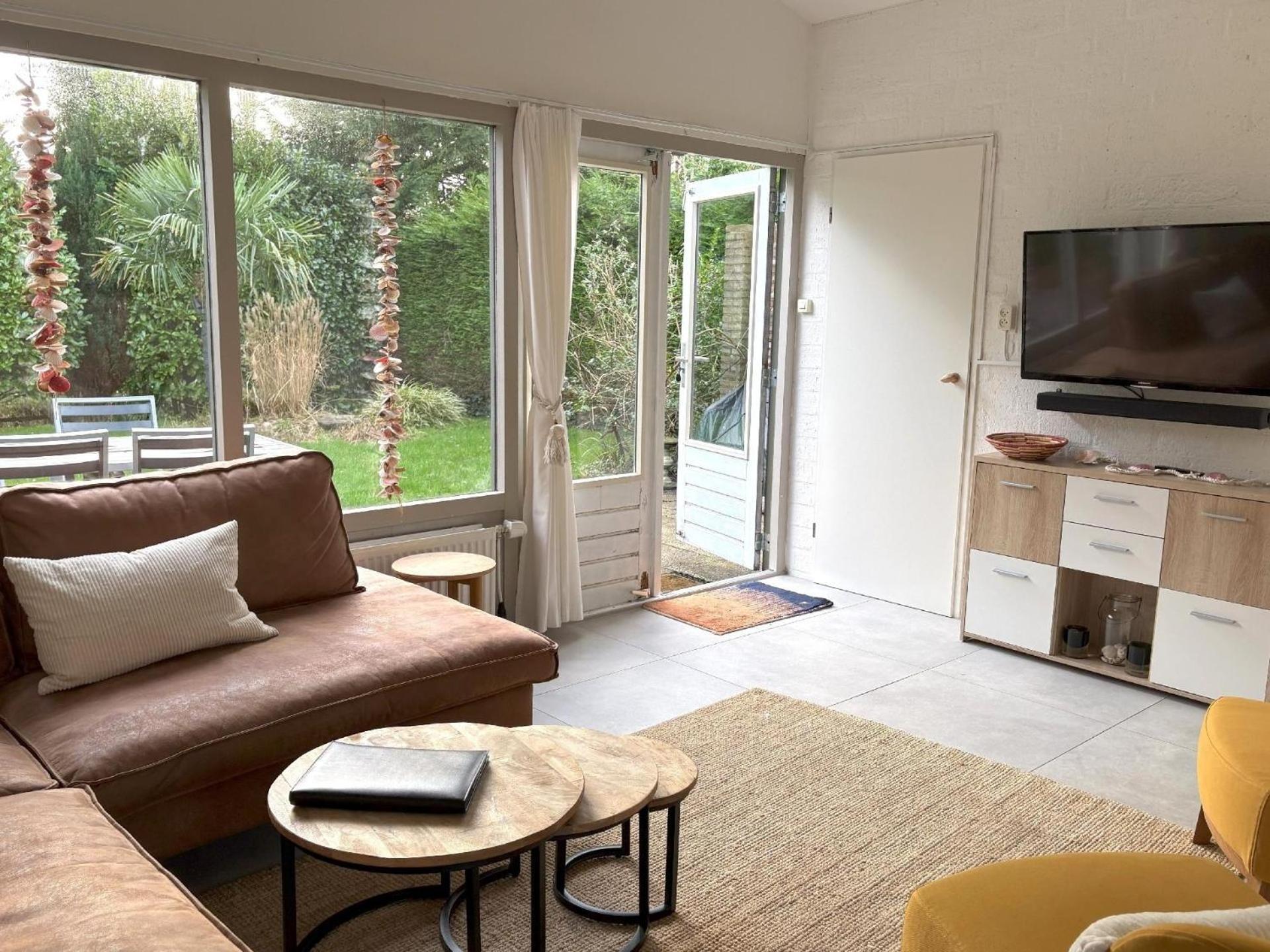 Gemuetliches, Helles Ferienhaus Mit Privatem Garten In Gepflegtem Ferienpark Warmenhuizen Eksteriør bilde